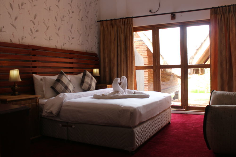 Avasta Resort And Spa Анурадхапура Екстериор снимка