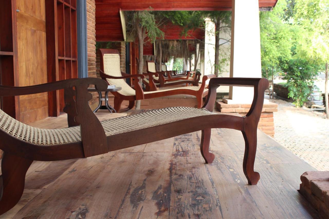 Avasta Resort And Spa Анурадхапура Екстериор снимка