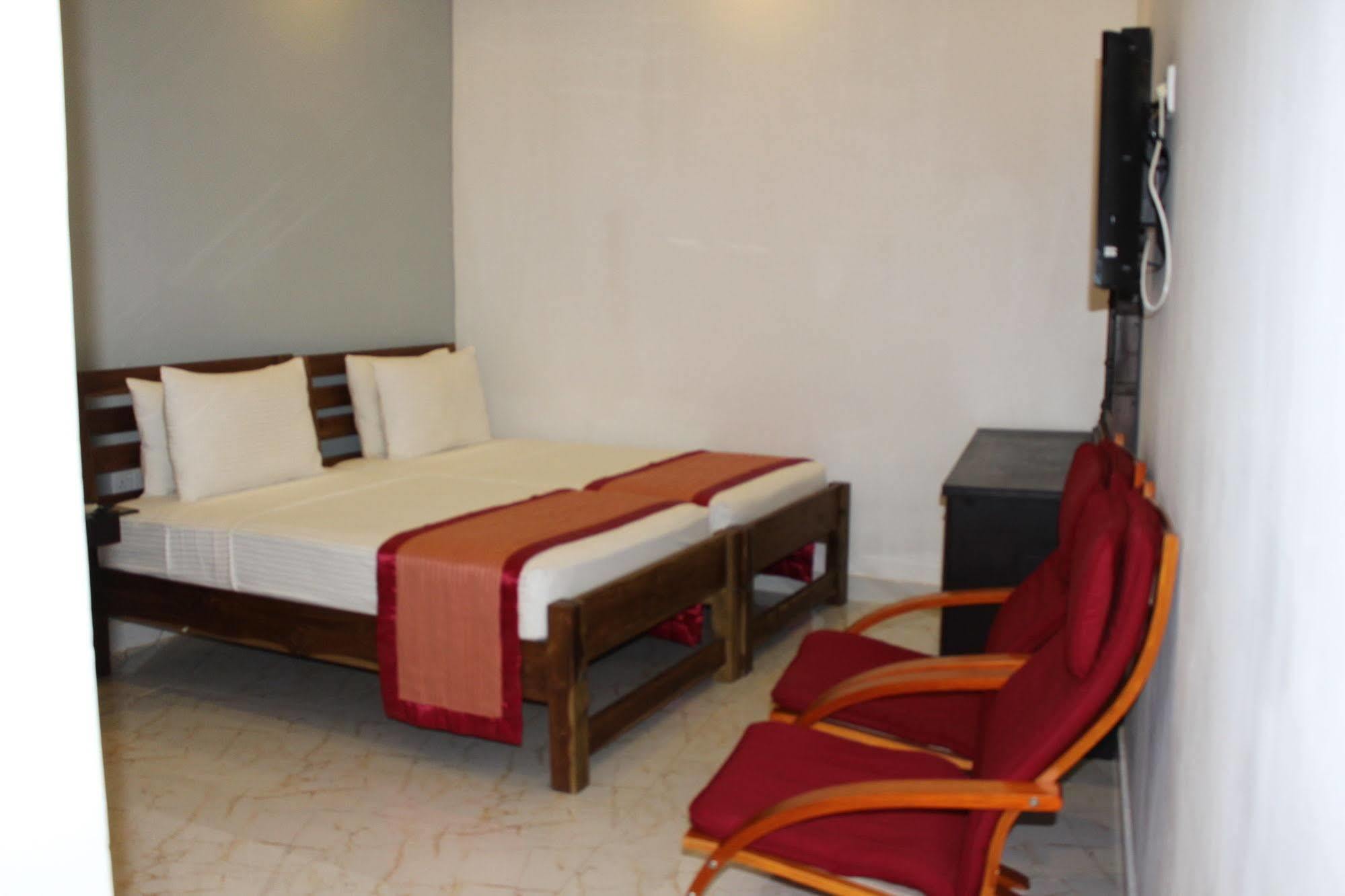 Avasta Resort And Spa Анурадхапура Екстериор снимка