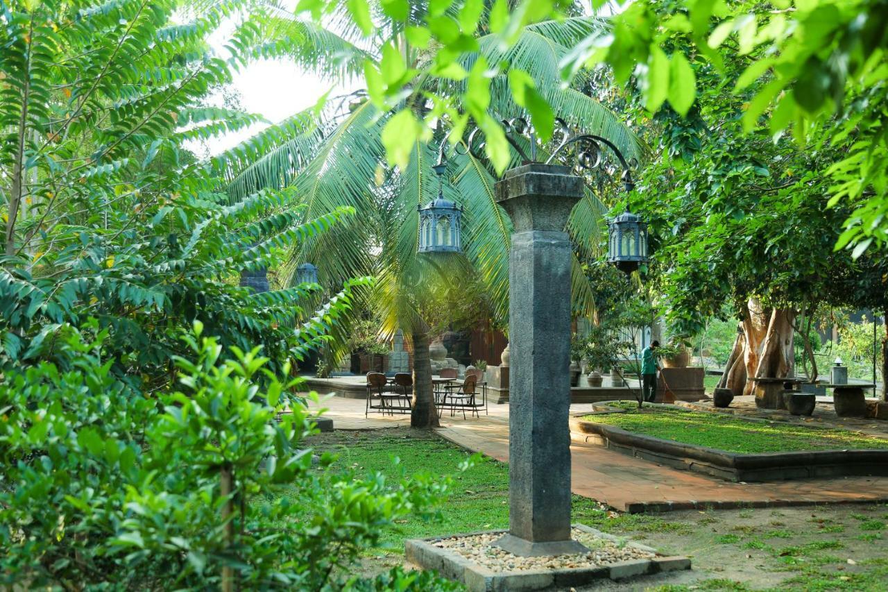 Avasta Resort And Spa Анурадхапура Екстериор снимка